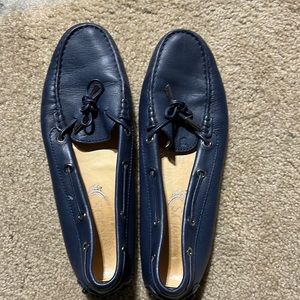 Navy tod’s gommino driving loafer